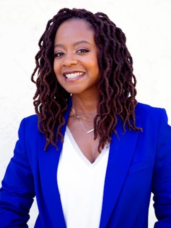 Adrienne Carter Headshot